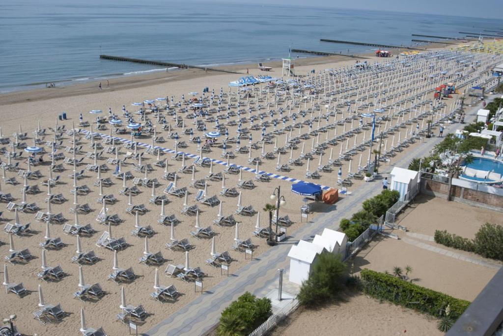 Hotel Panorama Lido di Jesolo Kültér fotó